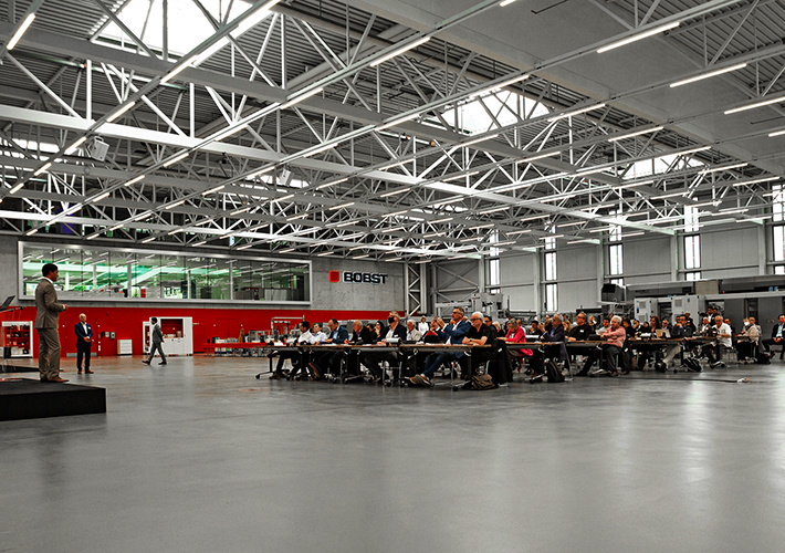 Foto BOBST revela sus últimas soluciones para moverse en un sector de los embalajes sumamente cambiante.